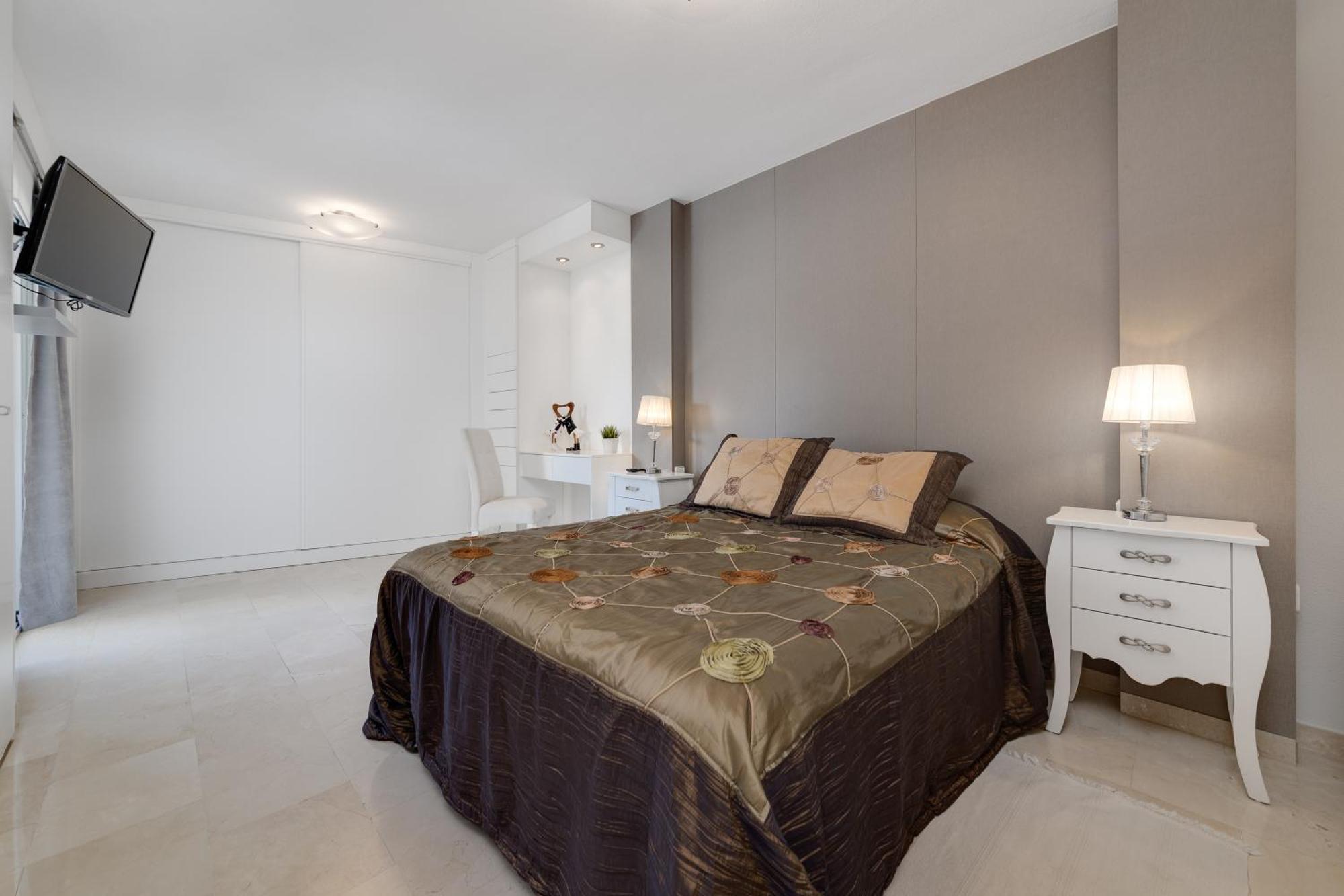 Apartamentos Oasis アルビール エクステリア 写真